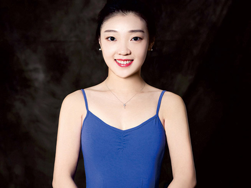 姜乃仑